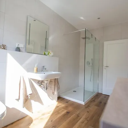 Vineyards - Schönes Nähe Cochem Mosel Ferienhaus Pommern